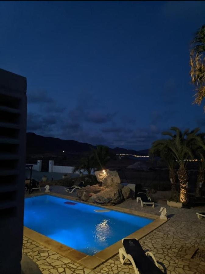 Bungalows & Estudios Los Escullos Αλμερία Εξωτερικό φωτογραφία