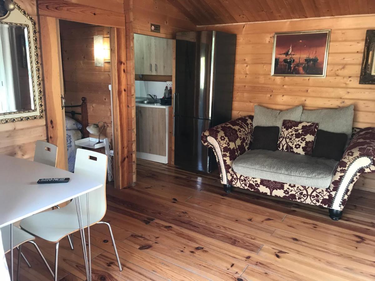 Bungalows & Estudios Los Escullos Αλμερία Εξωτερικό φωτογραφία