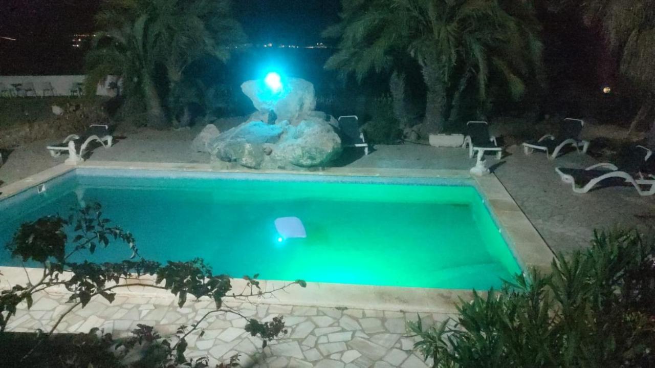 Bungalows & Estudios Los Escullos Αλμερία Εξωτερικό φωτογραφία
